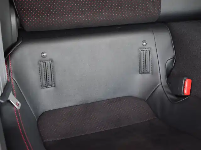 トヨタ ＧＲ８６ RZ 神奈川県 2024(令6)年 0.2万km クリスタルブラックシリカ ワンオーナー/保証書/取扱説明書/