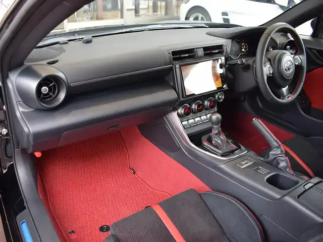 トヨタ ＧＲ８６ RZ 神奈川県 2024(令6)年 0.2万km クリスタルブラックシリカ ワンオーナー/保証書/取扱説明書/