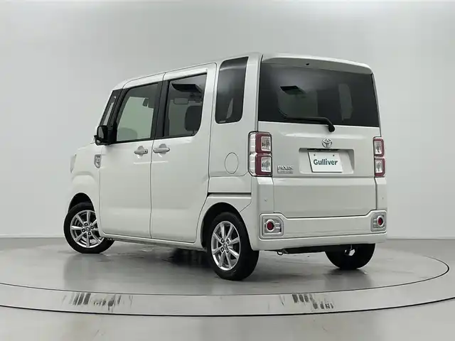トヨタ ピクシスメガ L SAⅢ 埼玉県 2018(平30)年 2.6万km パールホワイトⅢ 純正７インチナビ　/バックカメラ　/純正７インチナビ　/バックカメラ　/両側パワースライドドア　/フルセグＴＶ　/後センサー　/オートマチックハイビーム　/純正ドライブレコーダー　/社外アルミスタッドレス４本積み　/スペアキー　/ＥＴＣ　/ＵＳＢ充電