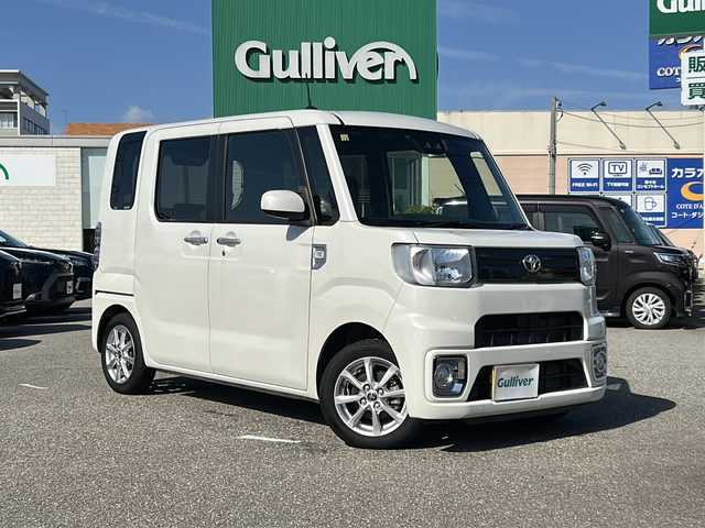 トヨタ ピクシスメガ L SAⅢ 石川県 2018(平30)年 2.6万km パールホワイトⅢ 純正７インチナビ　/バックカメラ　/純正７インチナビ　/バックカメラ　/両側パワースライドドア　/フルセグＴＶ　/後センサー　/オートマチックハイビーム　/純正ドライブレコーダー　/社外アルミスタッドレス４本積み　/スペアキー　/ＥＴＣ　/ＵＳＢ充電