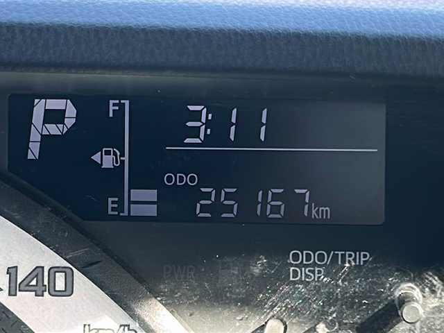 トヨタ ピクシスメガ L SAⅢ 石川県 2018(平30)年 2.6万km パールホワイトⅢ 純正７インチナビ　/バックカメラ　/純正７インチナビ　/バックカメラ　/両側パワースライドドア　/フルセグＴＶ　/後センサー　/オートマチックハイビーム　/純正ドライブレコーダー　/社外アルミスタッドレス４本積み　/スペアキー　/ＥＴＣ　/ＵＳＢ充電
