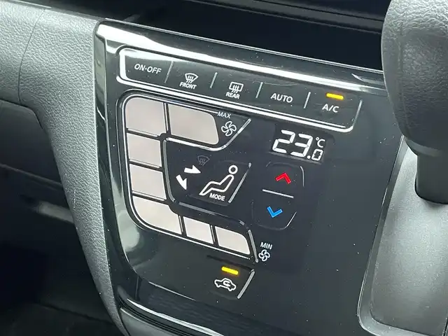 日産 デイズ ハイウェイスターX 滋賀県 2020(令2)年 5.5万km オーシャンブルーP 禁煙車/純正9型ナビ/（CD/DVD/SD/AUX/Bluetooth/フルセグTV）/アラウンドビューモニター/ETC/前後ドライブレコーダー/エマージェンシーブレーキ/車線逸脱警報/クリアランスソナー/LEDヘッドライト/フォグランプ/オートヘッドライト/オートマチックハイビーム/ヘッドライトレベライザ/革巻きステアリング/ステアリングリモコン/オートリトラーミラー/純正アルミホイール/純正フロアマット/スペアキー1本