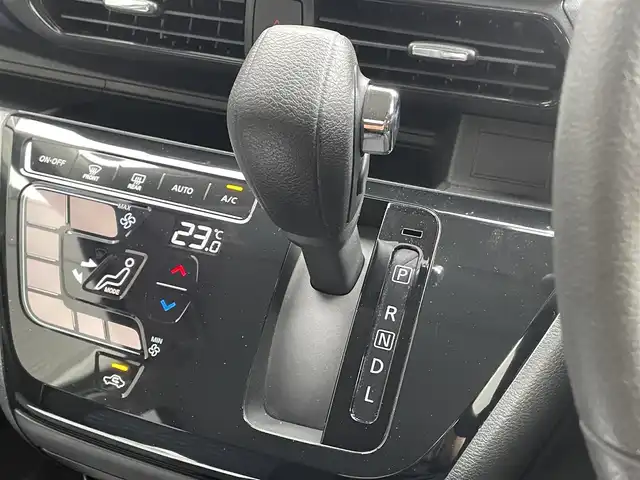 日産 デイズ ハイウェイスターX 滋賀県 2020(令2)年 5.5万km オーシャンブルーP 禁煙車/純正9型ナビ/（CD/DVD/SD/AUX/Bluetooth/フルセグTV）/アラウンドビューモニター/ETC/前後ドライブレコーダー/エマージェンシーブレーキ/車線逸脱警報/クリアランスソナー/LEDヘッドライト/フォグランプ/オートヘッドライト/オートマチックハイビーム/ヘッドライトレベライザ/革巻きステアリング/ステアリングリモコン/オートリトラーミラー/純正アルミホイール/純正フロアマット/スペアキー1本
