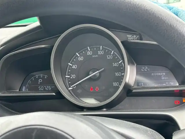 マツダ デミオ 13S 宮城県 2017(平29)年 5.1万km ディープクリムゾンマイカ LEDコンフォートパッケージ　/・シグネチャーランプ付きLEDヘッドランプ/・オートライト/・レインセンサー付フロントワイパー/・オートエアコン/・シートヒーター【D/N】/・アドバンスキーレスエントリーシステム/スマートシティブレーキサポート　/・前進時AT誤発信抑制制御/BSM/純正ナビ/・フルセグ/CD/DVD/Bluetooth/AM/FM/バックカメラ　/ステアリングスイッチ連動　/社外アルミホイール　/純正フロアマット　/取扱説明書