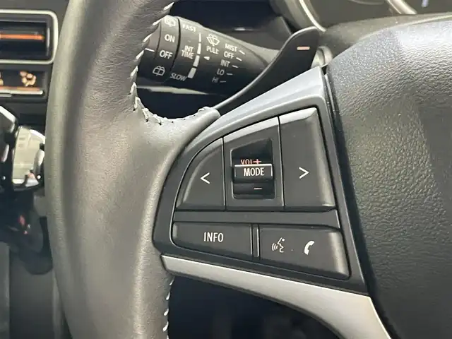 スズキ スペーシア カスタム HYBRID XS ターボ 愛知県 2022(令4)年 0.5万km ガンＭⅡ 純正９型ナビ　フルセグＴＶ　ＤＶＤ　カープレイ対応　全方位カメラ　シートヒーター　ハーフレザー　デュアルカメラブレーキ　衝突軽減　追従クルコン　両側パワスラ　ＬＥＤオートライト　フォグランプ　ドラレコ　HUD　パドルシフト　リヤパーキングセンサー　禁煙