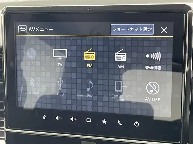 スズキ スペーシア カスタム HYBRID XS ターボ 愛知県 2022(令4)年 0.5万km ガンＭⅡ 純正９型ナビ　フルセグＴＶ　ＤＶＤ　カープレイ対応　全方位カメラ　シートヒーター　ハーフレザー　デュアルカメラブレーキ　衝突軽減　追従クルコン　両側パワスラ　ＬＥＤオートライト　フォグランプ　ドラレコ　HUD　パドルシフト　リヤパーキングセンサー　禁煙