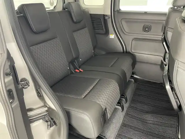 スズキ スペーシア カスタム HYBRID XS ターボ 愛知県 2022(令4)年 0.5万km ガンＭⅡ 純正９型ナビ　フルセグＴＶ　ＤＶＤ　カープレイ対応　全方位カメラ　シートヒーター　ハーフレザー　デュアルカメラブレーキ　衝突軽減　追従クルコン　両側パワスラ　ＬＥＤオートライト　フォグランプ　ドラレコ　HUD　パドルシフト　リヤパーキングセンサー　禁煙