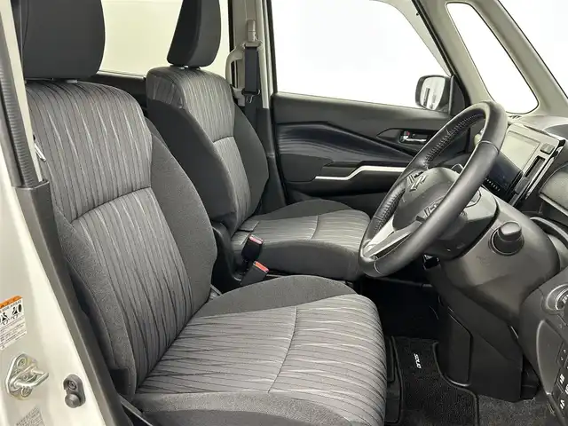 スズキ ソリオ HV MZ 福岡県 2021(令3)年 4.7万km ピュアホワイトP 純正ディスプレイオーディオナビ（ＢＴ，フルセグＴＶ）　/全方位カメラ　/ＥＴＣ　/前後ドライブレコーダー　/ＡＣＣ　/コーナーセンサー　/衝突軽減ブレーキ　/レーンキープ　/両側電動スライドドア　/ＨＵＤ　/ＬＥＤライト/シートヒーター