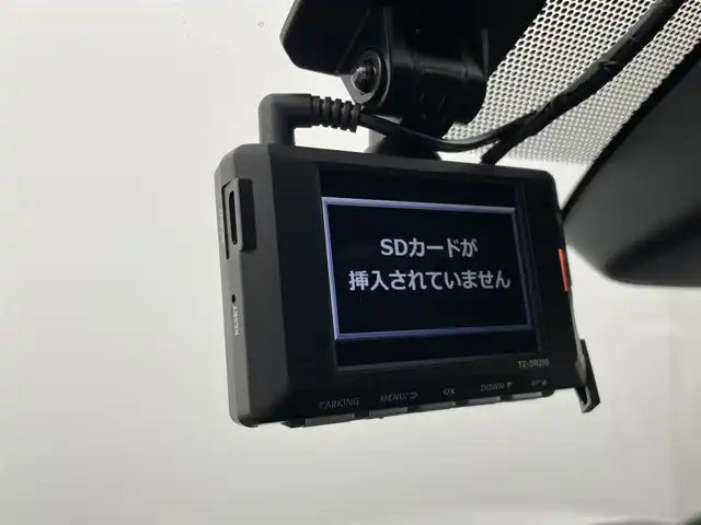 トヨタ ノア S－Z 大分県 2024(令6)年 0.5万km ホワイトパールクリスタルシャイン 純正ディーラーナビ/・Bluetooth・フルセグTV・DISC/・Miracast・AM・FM/バックカメラ/ビルトインETC2.0/ドライブレコーダー/モデリスタエアロ/トヨタセーフティセンス/・プリクラッシュセーフティ/・レーンディパーチャーアラート/・プロアクティブドライビングアシスト/・パーキングサポートブレーキ/・ロードサインアシスト/・クリアランスソナー/レーダークルーズコントロール/後退速度抑制/リアシートリマインダー/前席シートヒーター/両側パワースライドドア/フリップダウンモニター/本革巻きステアリング/ステアリングリモコン/純正フロアマット/純正17インチアルミホイール/テレビキャンセラー/USB端子/HDMI端子/タイプC端子/3眼LEDヘッドライト/フォグランプ/パワーウィンドウ/パワーステアリング/電動格納ミラー