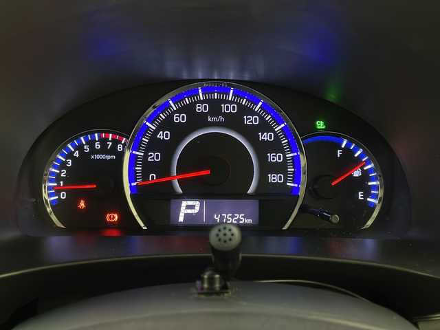 スズキ ソリオ バンディット 宮崎県 2014(平26)年 4.8万km パールホワイト 禁煙車/社外ディスプレイオーディオナビ/（イクリプス/AVN-Z05i/Bluetooth/FMAM/外部入力）/純正キセノンオートライト/純正フォグ/純正15インチアルミ/純正エアロ/純正ルーフエンドスポイラー/純正フロアマット/社外前後ドライブレコーダー/社外ETC/左側電動スライドドア/リアプライバシーガラス/ウインカードアミラー/本革巻ハンドル/オートエアコン/スマートキー/プッシュエンジンスタート/新車時保証書/取扱い説明書