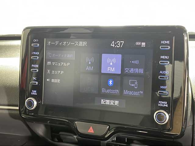 トヨタ ヤリスクロス ハイブリッド Z 沖縄県 2023(令5)年 2.1万km センシュアルレッドマイカ 禁煙車　/ワンオーナー　/純正ディスプレイオーディオ【ＡＭ／ＦＭ／ＵＳＢ／ＢＴ】/パノラマミックビューモニター　/パワーバックドア/パワーシート/レーダークルーズコントロール　/クリアランスソナー　/ＢＳＭ(ブラインドスポットモニター)　/シートヒーター(D/N)/純正フロアマット/ステアリングヒーター/ビルドインETC/前後ドライブレコーダー/ハーフレザーシート/ＬＥＤヘッドライト　/革巻きステアリング/純正18インチアルミホイール