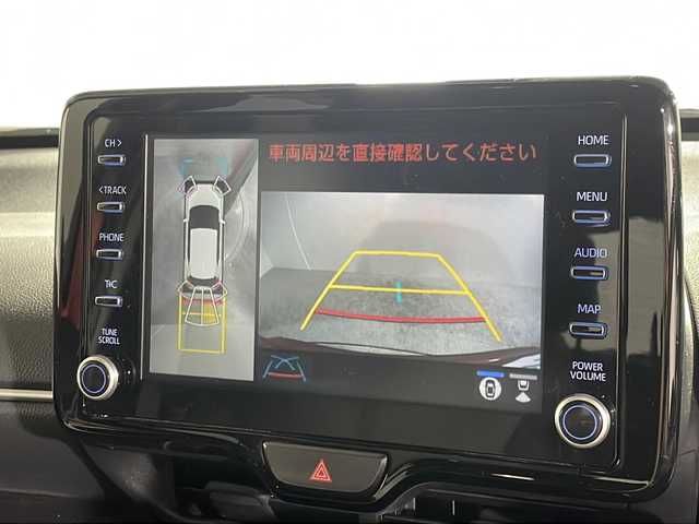 トヨタ ヤリスクロス ハイブリッド Z 沖縄県 2023(令5)年 2.1万km センシュアルレッドマイカ 禁煙車　/ワンオーナー　/純正ディスプレイオーディオ【ＡＭ／ＦＭ／ＵＳＢ／ＢＴ】/パノラマミックビューモニター　/パワーバックドア/パワーシート/レーダークルーズコントロール　/クリアランスソナー　/ＢＳＭ(ブラインドスポットモニター)　/シートヒーター(D/N)/純正フロアマット/ステアリングヒーター/ビルドインETC/前後ドライブレコーダー/ハーフレザーシート/ＬＥＤヘッドライト　/革巻きステアリング/純正18インチアルミホイール
