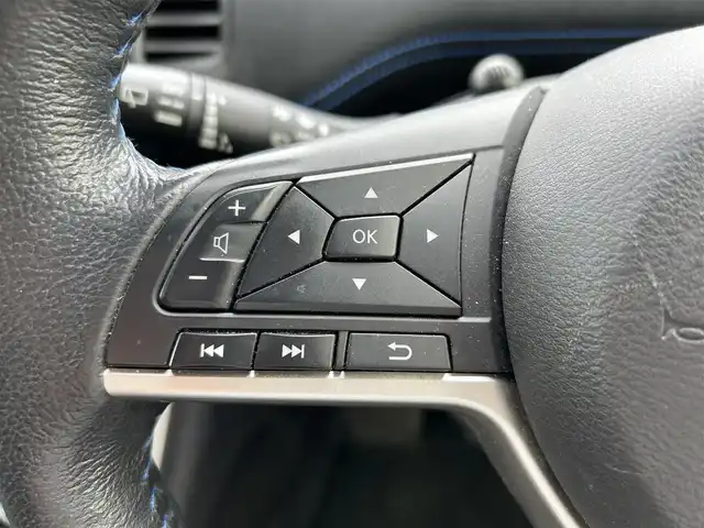 日産 セレナ e－パワー オーテック 静岡県 2019(平31)年 8.2万km ダイヤモンドブラック オーテックバージョン/純正エアロパーツ（フル）/純正9インチナビ/(CD/DVD/BT/iPod/ブルーレイ再生機能)/フルセグTV/全方位カメラ/追従型クルーズコントロール/デジタルインナーミラー/ステアリングヒーター/前席シートヒーター/前方ドライブレコーダー(DJ4-D)/両側パワスラ/横滑り防止装置/レーンキープアシスト/衝突被害軽減システム/盗難防止装置/プッシュスタート/スマートキー/スペアキー×1/ビルトインETC/純正15インチアルミホイール/純正フロアマット/LEDヘッドライト