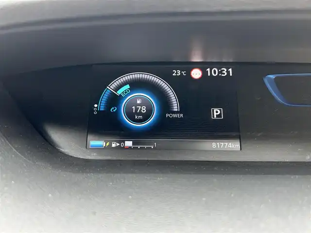 日産 セレナ e－パワー オーテック 静岡県 2019(平31)年 8.2万km ダイヤモンドブラック オーテックバージョン/純正エアロパーツ（フル）/純正9インチナビ/(CD/DVD/BT/iPod/ブルーレイ再生機能)/フルセグTV/全方位カメラ/追従型クルーズコントロール/デジタルインナーミラー/ステアリングヒーター/前席シートヒーター/前方ドライブレコーダー(DJ4-D)/両側パワスラ/横滑り防止装置/レーンキープアシスト/衝突被害軽減システム/盗難防止装置/プッシュスタート/スマートキー/スペアキー×1/ビルトインETC/純正15インチアルミホイール/純正フロアマット/LEDヘッドライト