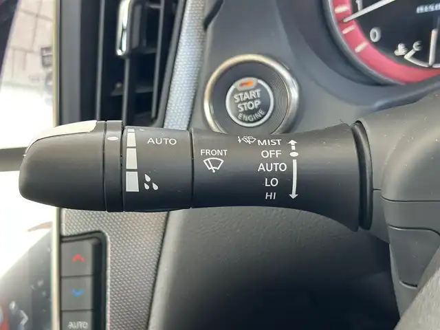 日産 スカイライン ニスモ 茨城県 2023(令5)年 0.4万km グレー ワンオーナー/純正OPサンルーフ/1000台限定車/純正メーカーナビ/・フルセグTV/・CD/DVD/BT/・Applecarplay/USB/・AM.FM/アラウンドビューモニター/BOSEサウンド/360°セーフティアシスト/・インテリジェントエマージェンシーブレーキ/・インテリジェントFCW（前方衝突予測警報）/・踏み間違い衝突防止アシスト/・インテリジェントBSI（後側方衝突防止支援システム）/・BSW（後側方車両検知警報）/・インテリジェント LI（車線逸脱防止支援システム）/・LDW（車線逸脱警報）/・インテリジェント BUI（後退時衝突防止支援システム）/・ハイビームアシスト/ビルトインETC2.0/パドルシフト/革巻きステアリング/ステアリングスイッチ/D席メモリ付パワーシート/前席パワーシート/前席シートヒーター/LEDヘッドライト/F/Rフォグランプ/オートライト/プッシュスタート/純正19インチAW/純正NISMOフロアマット/ドアバイザー
