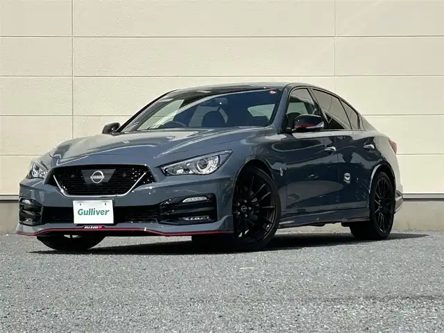 日産 スカイライン ニスモ 茨城県 2023(令5)年 0.4万km グレー ワンオーナー/純正OPサンルーフ/1000台限定車/純正メーカーナビ/・フルセグTV/・CD/DVD/BT/・Applecarplay/USB/・AM.FM/アラウンドビューモニター/BOSEサウンド/360°セーフティアシスト/・インテリジェントエマージェンシーブレーキ/・インテリジェントFCW（前方衝突予測警報）/・踏み間違い衝突防止アシスト/・インテリジェントBSI（後側方衝突防止支援システム）/・BSW（後側方車両検知警報）/・インテリジェント LI（車線逸脱防止支援システム）/・LDW（車線逸脱警報）/・インテリジェント BUI（後退時衝突防止支援システム）/・ハイビームアシスト/ビルトインETC2.0/パドルシフト/革巻きステアリング/ステアリングスイッチ/D席メモリ付パワーシート/前席パワーシート/前席シートヒーター/LEDヘッドライト/F/Rフォグランプ/オートライト/プッシュスタート/純正19インチAW/純正NISMOフロアマット/ドアバイザー