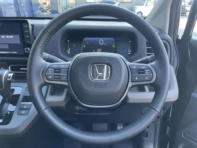 ホンダ フリード ハイブリット e:HEV AIR EX 滋賀県 2025(令7)年 0.1千km メテオロイドグレーメタリック 登録済未使用車/純正9型メモリーナビ/・Bluetooth/USB/フルセグ/・AndroidoAuto/AppleCarPlay/ホンダセンシング/追従クルーズコントロール/ハーフレザーシート/シートヒーター/BSM/バックカメラ/電子パーキング/LEDライト/純正１５AW