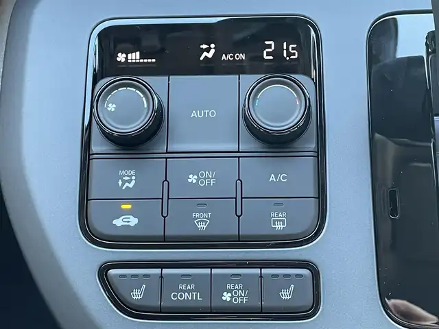 ホンダ フリード ハイブリット e:HEV AIR EX 滋賀県 2025(令7)年 0.1千km メテオロイドグレーメタリック 登録済未使用車/純正9型メモリーナビ/・Bluetooth/USB/フルセグ/・AndroidoAuto/AppleCarPlay/ホンダセンシング/追従クルーズコントロール/ハーフレザーシート/シートヒーター/BSM/バックカメラ/電子パーキング/LEDライト/純正１５AW