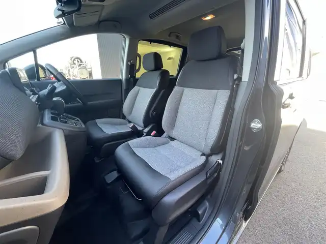 ホンダ フリード ハイブリット e:HEV AIR EX 滋賀県 2025(令7)年 0.1千km メテオロイドグレーメタリック 登録済未使用車/純正9型メモリーナビ/・Bluetooth/USB/フルセグ/・AndroidoAuto/AppleCarPlay/ホンダセンシング/追従クルーズコントロール/ハーフレザーシート/シートヒーター/BSM/バックカメラ/電子パーキング/LEDライト/純正１５AW