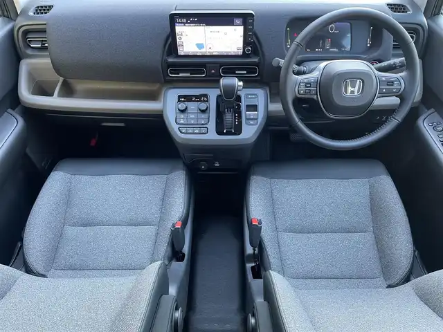 ホンダ フリード ハイブリット e:HEV AIR EX 滋賀県 2025(令7)年 0.1千km メテオロイドグレーメタリック 登録済未使用車/純正9型メモリーナビ/・Bluetooth/USB/フルセグ/・AndroidoAuto/AppleCarPlay/ホンダセンシング/追従クルーズコントロール/ハーフレザーシート/シートヒーター/BSM/バックカメラ/電子パーキング/LEDライト/純正１５AW