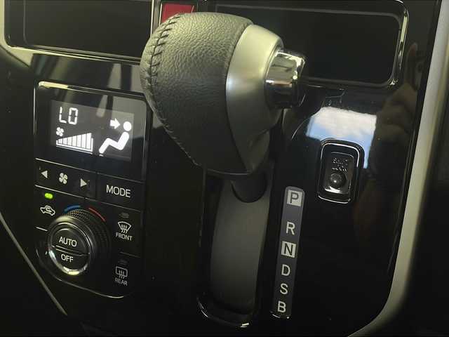 トヨタ タンク カスタムG S 栃木県 2018(平30)年 1.1万km ファインブルーマイカメタリック 7インチ純正ナビ/　フルセグＴＶ/Ｂｌｕｅｔｏｏｔｈ/ＨＤＭＩ/ＵＳＢ/ＳＤ/スマートアシスト/クルーズコントロール/両側パワースライドドア/バックカメラ/ドライブレコーダー/ETC/スアペキー/純正フロアマット/純正ドアバイザー/　
