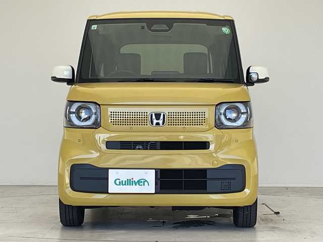 ホンダ Ｎ ＢＯＸ ファッションスタイル 愛知県 2024(令6)年 0.9万km 黄 ホンダセンシング/純正8型ディズプレイオーディオナビ/片側パワースライド/レーダークルーズコントロール/バックカメラ/コーナーセンサー/LEDヘッドライト/レーンキープアシスト/ステアリングスイッチ/スマートキー/プッシュスタート