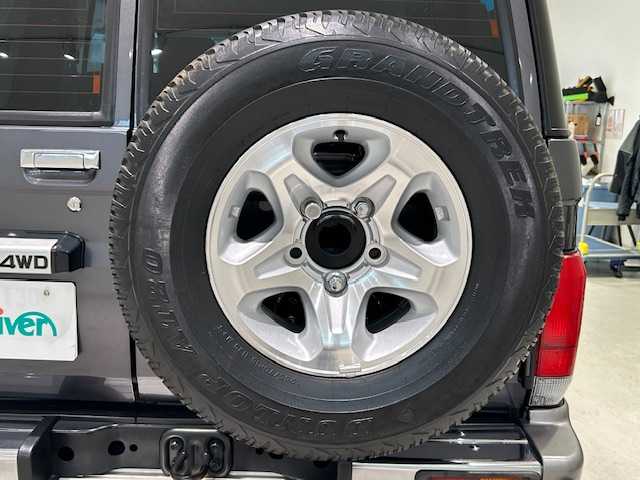 トヨタ ランドクルーザー 宮城県 2015(平27)年 3.8万km グレーメタリック 5MT/4WD/30h記念再販モデル/純正アルミホイール/純正フロアマット/ETC/カーオーディオ/フォグランプ/ドアバイザー/背面タイヤ