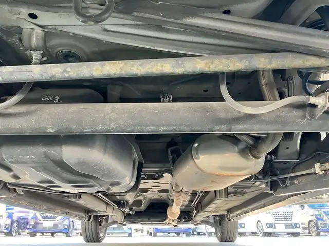 スズキ ワゴンＲ 20周年記念車 静岡県 2013(平25)年 7.9万km ブルーイッシュブラックパール3 エンジンスタートボタン/パワーステアリング/パワーウィンドウ/アイドリングストップ/スマートキー/オートエアコン/USB入力端子/HDMI接続/純正ナビ（BT/フルセグ）/バックカメラ/ドライブレコーダー/ベンチシート/純正フロアマット/布シート/D席シートヒーター/純正アルミホイール/ABS/横滑り防止装置/盗難防止装置/オートライト/キセノン/Wエアバッグ/衝突軽減システム