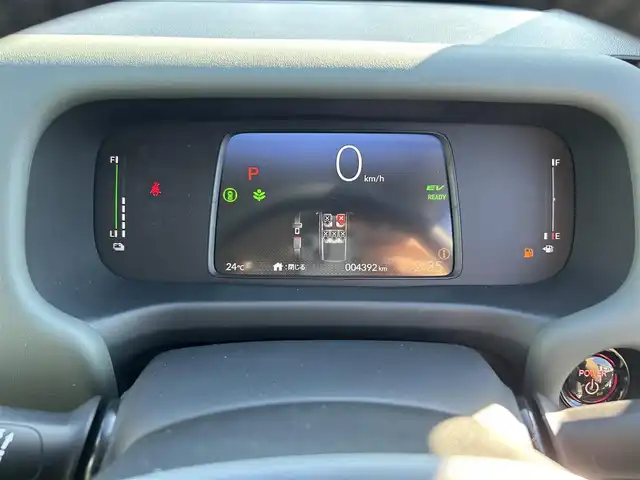 ホンダ フリード ハイブリット e:HEV クロスター 愛知県 2025(令7)年 0.5万km ベージュ 〇ギャザーズディスプレイオーディオ/〇両側パワースライドドア/〇バックカメラ/〇アダプティブクルーズコントロール/〇ホンダセンシング/〇ブラインドスポットインフォメーション/〇オートハイビーム/〇LEDヘッドランプ/〇LEDフロントフォグランプ/〇革巻きシフトノブ/〇革巻きステアリングホイール/〇合皮/撥水ファブリックコンビシート/〇シートヒーター/〇純正15インチアルミホイール/〇スマートキーシステム/〇スペアスマートキー/〇禁煙車