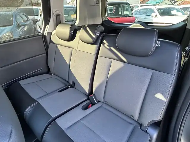 ホンダ フリード ハイブリット e:HEV クロスター 愛知県 2025(令7)年 0.5万km ベージュ 〇ギャザーズディスプレイオーディオ/〇両側パワースライドドア/〇バックカメラ/〇アダプティブクルーズコントロール/〇ホンダセンシング/〇ブラインドスポットインフォメーション/〇オートハイビーム/〇LEDヘッドランプ/〇LEDフロントフォグランプ/〇革巻きシフトノブ/〇革巻きステアリングホイール/〇合皮/撥水ファブリックコンビシート/〇シートヒーター/〇純正15インチアルミホイール/〇スマートキーシステム/〇スペアスマートキー/〇禁煙車