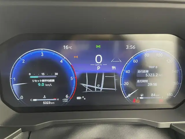 トヨタ ランドクルーザー ２５０ ZX 富山県 2025(令7)年 0.6万km プラチナホワイトパールマイカ 4WD/ディーゼルターボ/サンルーフ/モデリスタフロントバンパーガード/モデリスタフロントアンダーカバー/モデリスタリアバンパーガーニッシュ/モデリスタオーバーフェンダー/寒冷地仕様/純正ナビ（AM/FM/USB/BT/HDMI/Miracast）/フルセグTV/JBLプレミアムサウンド/パノラミックビューモニター/プリクラッシュセーフティ/レーダークルーズコントロール/レーンディパーチャーアラート/ブラインドスポットモニター/オートマチックハイビーム/プロジェクタ式LEDヘッドライト/クリアランスソナー/マルチテレインセレクト/電動格納サードシート/電動リアゲート/茶革シート/1・2列目温熱＋ベンチレーションシート/デジタルインナーミラー/ビルトインETC2.0/AC100V充電/パドルシフト/スマートキー×２/プッシュスタート/純正20インチAW/純正フロアマット