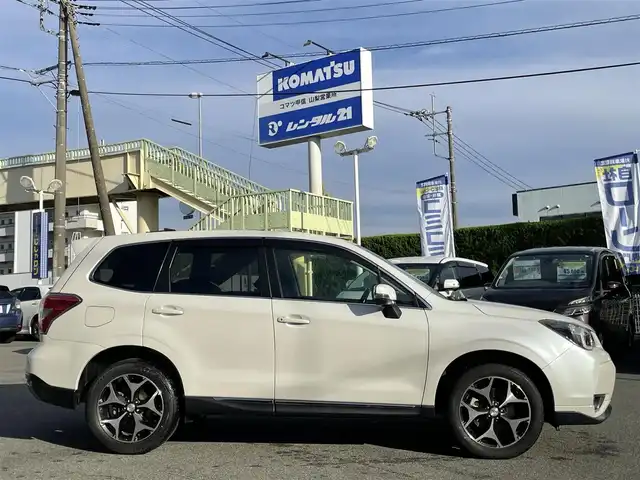 スバル フォレスター 2．0XT アイサイト 山梨県 2013(平25)年 10.2万km サテンホワイトパール (株)IDOMが運営する【じしゃロン甲府店】の自社ローン専用車両になりますこちらは現金またはオートローンご利用時の価格です。自社ローンご希望の方は別途その旨お申付け下さい/ワンオーナー/SDナビ（DIATONEナビ）/・型式　NR-MZ60/・CD/DVD/BT接続/クルーズコントロール/パドルシフト/ETC/ハーフレザーシート/D席＋N席パワーシート/D席＋N席シートH/純正Fマット/純正18インチAW