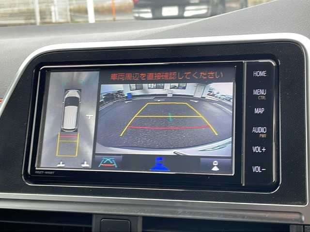 トヨタ シエンタ ハイブリッド ファンベースG クエロ 山口県 2021(令3)年 5.3万km ホワイトパールクリスタルシャイン ワンオーナー/純正SDナビ【NSZT-W68T】/・AM/FM/Bluetooth/CD/フルセグ/ETC/ドライブレコーダー/アラウンドビューモニター/純正フロアマット/純正アルミホイール/スマートキー・スペアキー有/プッシュアップスタート/両側パワースライドドア/前席シートヒーター/ステアリングヒーター/USBチャージャー/LEDヘッドランプ/フォグランプ/オートライト/ドアバイザー/クルーズコントロール/Toyota Safety Sense/・プリクラッシュセーフティ/・レーンディパーチャーアラート/・オートマチックハイビーム/インテリジェントクリアランスソナー/盗難防止装置/取扱説明書/保証書/