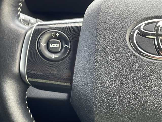 トヨタ シエンタ ハイブリッド ファンベースG クエロ 山口県 2021(令3)年 5.3万km ホワイトパールクリスタルシャイン ワンオーナー/純正SDナビ【NSZT-W68T】/・AM/FM/Bluetooth/CD/フルセグ/ETC/ドライブレコーダー/アラウンドビューモニター/純正フロアマット/純正アルミホイール/スマートキー・スペアキー有/プッシュアップスタート/両側パワースライドドア/前席シートヒーター/ステアリングヒーター/USBチャージャー/LEDヘッドランプ/フォグランプ/オートライト/ドアバイザー/クルーズコントロール/Toyota Safety Sense/・プリクラッシュセーフティ/・レーンディパーチャーアラート/・オートマチックハイビーム/インテリジェントクリアランスソナー/盗難防止装置/取扱説明書/保証書/