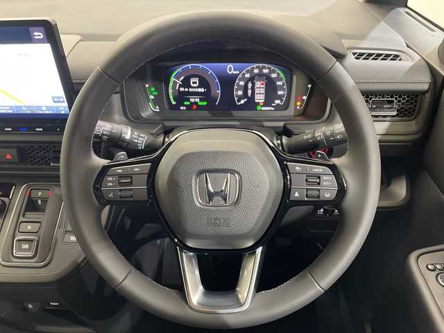 ホンダ ステップワゴン スパーダ eHEV 愛媛県 2025(令7)年 0.1千km プラチナホワイトパール スパーダ　e:HEV　4CJ4AP3　11.4インチナビHonda CONNECTナビ LXM-247VFLi(317900円)　15.6インチ リア席モニター VM-231FE(149600円)/登録済未使用車／純正１５．６インチ後席用モニター／純正１１．４インチホンダコネクトナビ／アダプティブクルーズコントロール／両側電動スライドドア／シートヒーター／ブラインドスポットモニター／オットマン