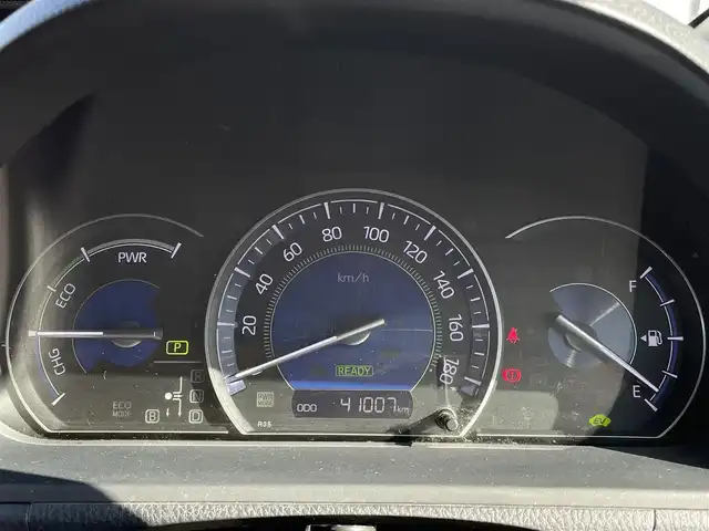 トヨタ エスクァイア ハイブリッド Gi 大阪府 2018(平30)年 4.1万km ブラック 純正9インチナビ/・BT/フルセグTV//純正12インチフリップダウンモニター/バックカメラ/トヨタセーフティセンス/両側パワースライドドア/クルーズコントロール/ビルトインETC2.0/黒レザーシート/シートヒーター/純正フロアマット/純正15インチAW/LEDヘッド・フォグ/取説