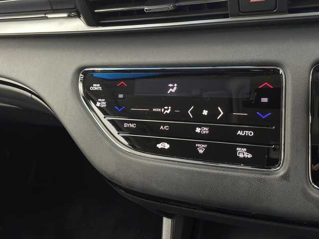 ホンダ オデッセイ ハイブリッド e:HEVアブソルート EX 栃木県 2021(令3)年 3.5万km プラチナホワイトパール 純正ナビ/(BT/AM/FM/CD/DVD/フルセグ）/全周囲カメラ/ホンダセンシング/・レーダークルーズコントロール/・車線逸脱警報/・プリクラッシュブレーキ/・ブラインドスポットモニター/・パーキングセンサー警報/・踏み間違い衝突軽減/D/N席パワーシート/電動リアゲート/両側パワースライドドア/ステアリングスイッチ/電動格納ミラー/プッシュスタート/スマートキー/保証書/取扱説明書/スペアキー