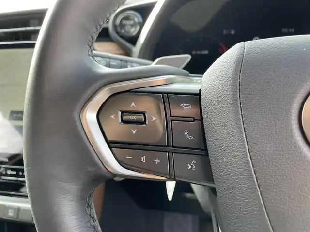 レクサス ＬＢＸ リラックス 長野県 2024(令6)年 1万km ブラックマイカ ワンオーナー/フルセグテレビ/AM/FM/Bluetooth/Apple carplay/シートメモリー/全方位カメラ/パワーバックドア/ハンドルヒーター/4WD/ブラインドスポットモニター/クリアランスソナー/レザーシート/シートヒーター/降車アシスト/スペアキー/カードキー/ECOモード/EVモード/純正18インチAW/コーナーセンサー/クルーズコントロール/パワーウィンドウ/社外フロアマット/オートハイビーム/レーンキープアシスト