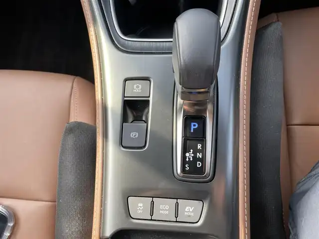 レクサス ＬＢＸ リラックス 長野県 2024(令6)年 1万km ブラックマイカ ワンオーナー/フルセグテレビ/AM/FM/Bluetooth/Apple carplay/シートメモリー/全方位カメラ/パワーバックドア/ハンドルヒーター/4WD/ブラインドスポットモニター/クリアランスソナー/レザーシート/シートヒーター/降車アシスト/スペアキー/カードキー/ECOモード/EVモード/純正18インチAW/コーナーセンサー/クルーズコントロール/パワーウィンドウ/社外フロアマット/オートハイビーム/レーンキープアシスト