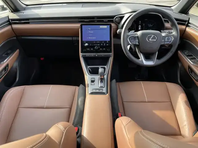 レクサス ＬＢＸ リラックス 長野県 2024(令6)年 1万km ブラックマイカ ワンオーナー/フルセグテレビ/AM/FM/Bluetooth/Apple carplay/シートメモリー/全方位カメラ/パワーバックドア/ハンドルヒーター/4WD/ブラインドスポットモニター/クリアランスソナー/レザーシート/シートヒーター/降車アシスト/スペアキー/カードキー/ECOモード/EVモード/純正18インチAW/コーナーセンサー/クルーズコントロール/パワーウィンドウ/社外フロアマット/オートハイビーム/レーンキープアシスト