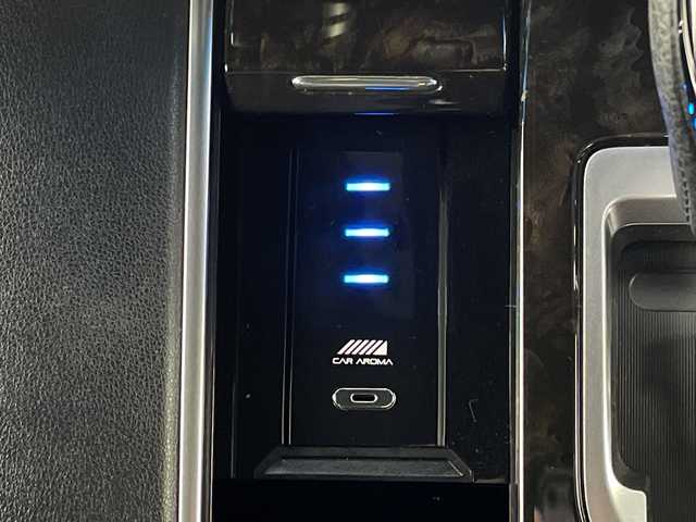 トヨタ ヴェルファイア Z Aエディション ゴールデンアイズ 岐阜県 2016(平28)年 4.2万km ブラック ALPINE11型ナビ(EX11V)/・フルセグ/・Bluetooth/ALPINEフリップダウンモニター/両側パワースライドドア/バックモニター/ETC/クリアランスソナー/LEDライト/スマートキー/プッシュスタート