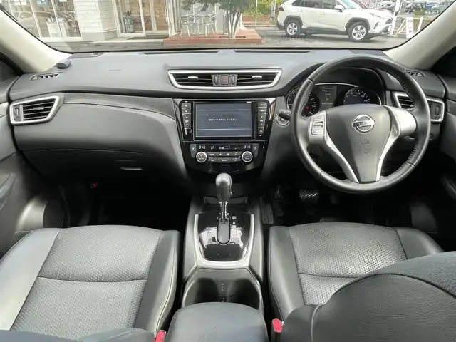 日産 エクストレイル 20X エマージェンシーブレーキ 島根県 2015(平27)年 5.8万km ダイヤモンドブラック 純正８型ナビ　/フルセグＴＶ　/ＤＶＤ再生　/Ｂｌｕｅｔｏｏｔｈ接続　/バックカメラ　/ビルトインＥＴＣ　/前方ドライブレコーダー　/アイドリングストップ　/衝突軽減ブレーキ/レーンキープアシスト　/前後コーナーセンサー　/前席シートヒーター　/スマートキー/純正１７インチアルミホイール/純正フロアマット