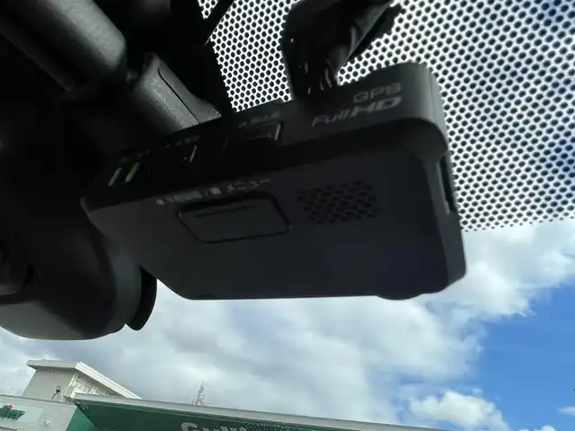 日産 エクストレイル 20X エマージェンシーブレーキ 島根県 2015(平27)年 5.8万km ダイヤモンドブラック 純正８型ナビ　/フルセグＴＶ　/ＤＶＤ再生　/Ｂｌｕｅｔｏｏｔｈ接続　/バックカメラ　/ビルトインＥＴＣ　/前方ドライブレコーダー　/アイドリングストップ　/衝突軽減ブレーキ/レーンキープアシスト　/前後コーナーセンサー　/前席シートヒーター　/スマートキー/純正１７インチアルミホイール/純正フロアマット