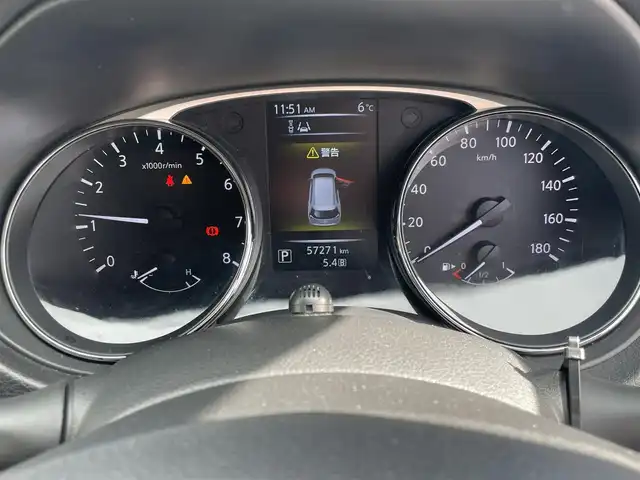 日産 エクストレイル 20X エマージェンシーブレーキ 島根県 2015(平27)年 5.8万km ダイヤモンドブラック 純正８型ナビ　/フルセグＴＶ　/ＤＶＤ再生　/Ｂｌｕｅｔｏｏｔｈ接続　/バックカメラ　/ビルトインＥＴＣ　/前方ドライブレコーダー　/アイドリングストップ　/衝突軽減ブレーキ/レーンキープアシスト　/前後コーナーセンサー　/前席シートヒーター　/スマートキー/純正１７インチアルミホイール/純正フロアマット