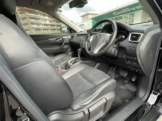 日産 エクストレイル 20X エマージェンシーブレーキ 島根県 2015(平27)年 5.8万km ダイヤモンドブラック 純正８型ナビ　/フルセグＴＶ　/ＤＶＤ再生　/Ｂｌｕｅｔｏｏｔｈ接続　/バックカメラ　/ビルトインＥＴＣ　/前方ドライブレコーダー　/アイドリングストップ　/衝突軽減ブレーキ/レーンキープアシスト　/前後コーナーセンサー　/前席シートヒーター　/スマートキー/純正１７インチアルミホイール/純正フロアマット