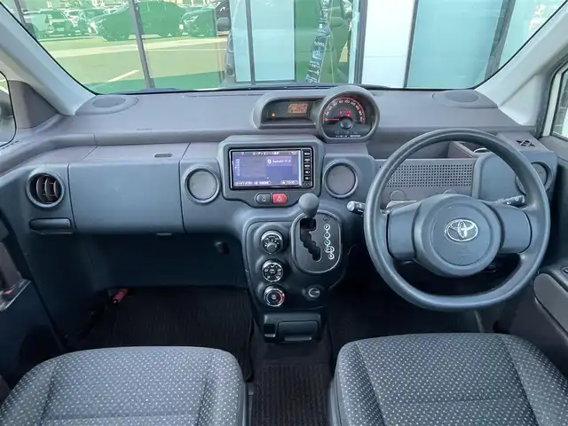 トヨタ ポルテ F 香川県 2015(平27)年 8.4万km クリームベージュ 純正7インチSDナビ/【ワンセグTV/Bluetooth/CD/SD/AUX】/バックカメラ/左側パワースライドドア/布シート/ウレタンステアリング/純正フロアマット/純正ドアバイザー/ハロゲンヘッドライト/ハロゲンフォグライト/横滑り防止機能/プッシュスタート/スマートキー