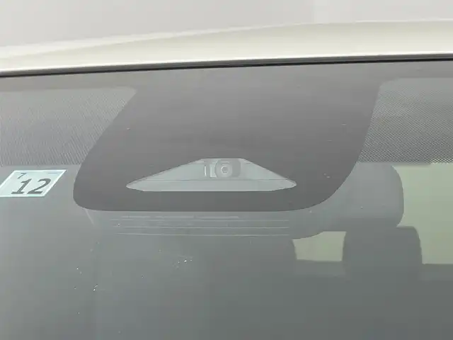 トヨタ シエンタ ハイブリッド Z 道央・札幌 2022(令4)年 3.4万km ホワイトパールクリスタルシャイン ・４ＷＤ/・ワンオーナー/・寒冷地仕様/・純正メモリナビ/・純正フリップダウンモニター/・全方位カメラ/・BT/USB/フルセグTV/・１００Ｖ電源/・ステアリングヒーター/・ブラインドスポットモニター/・シートヒーター/・レーンキープアシスト/・アダプティブクルーズコントロール/・アイドリング/・ビルトインETC2.0/・両側パワースライドドア/・オートライト/・オートマチックハイビーム/・LEDヘッドライト/・フロントフォグランプ/・コーナーセンサー/・クリアランスソナー