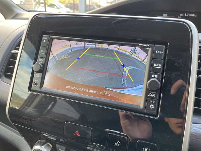 日産 セレナ e－パワー XV 広島県 2019(令1)年 3.7万km マルーンレッド エマージェンシーブレーキ/クルーズコントロール/車線逸脱警報/純正７型メモリナビ/CD/SD/BT/フルセグTV/バックカメラ/両側パワースライドドア/スマートキー/プッシュスタート/ETC/ステアリングスイッチ/シートバックテーブル/純正フロアマット/純正ドアバイザー/純正アルミホイール