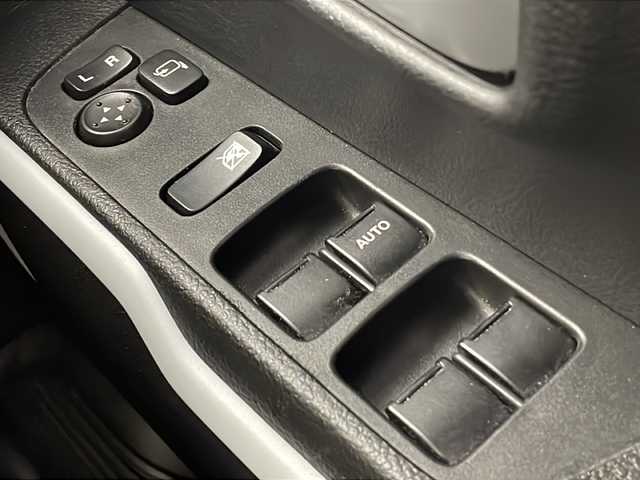 スズキ ハスラー HYBRID X 茨城県 2024(令6)年 2.8万km ピュアホワイトP ケンウッドメモリーナビ/・Bluetooth・USB入力端子/・ワンセグ/デュアルカメラブレーキサポート/レーダークルーズ/LEDオートライト/バックモニター/シートヒーター/レザーハンドル/ビルトインETC/パーキングセンサー/フロントフォグ/ウィンカーミラー/バックソナー/革巻きステアリング/ドアバイザー/ウインカーミラー/フロントフォグライト