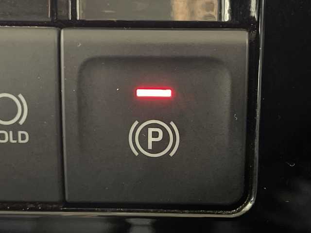 トヨタ ルーミー カスタムG 神奈川県 2023(令5)年 0.3万km パールホワイトⅢ モデリスタエアロ【フロント/サイド/リアアンダー】/純正7型SDナビゲーション【NSZT-W66T】/フルセグ　SDREC　CD DVD　Bluetooth/両側電動スライドドア【サンシェード】/スマートアシスト/衝突回避支援ブレーキ/誤発進抑制機能/車線逸脱警報/ふらつき警報/アダブティブクルーズコントロール/標識認識機能/ハイビームアシスト/前後ソナー/アイドリングストップ/純正ビルトインETC/社外前後ドライブレコーダー/TRC/革巻きステアリング/ステアリングスイッチ/電動パーキングブレーキ/オートブレーキホールド/プッシュスタート/スマートキー/LEDヘッドランプ/LEDフロントフォグランプ/LEDライン/純正14インチアルミホイール/電格ウインカーミラー